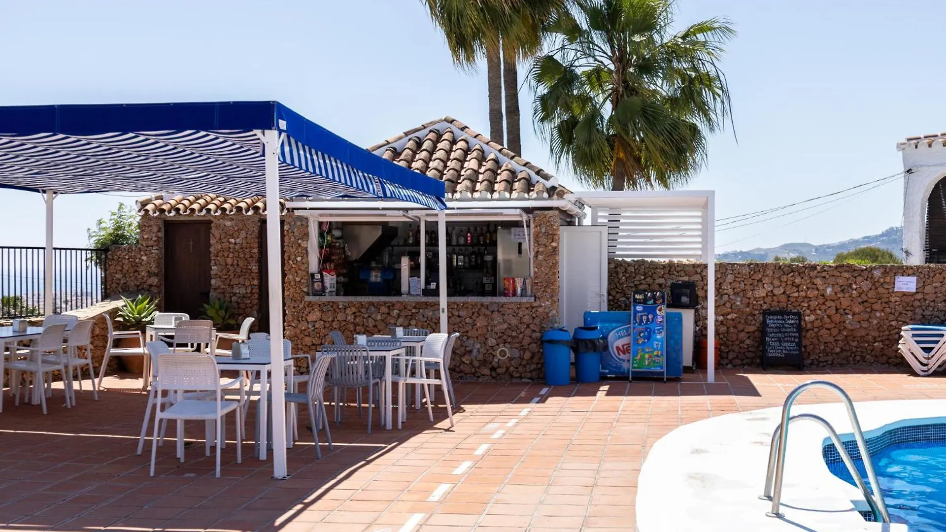 Apartment Capistrano Village B, 1 Bedroom + Free Wi-Fi Nerja